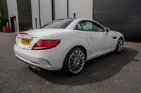 MERCEDES-BENZ SLC