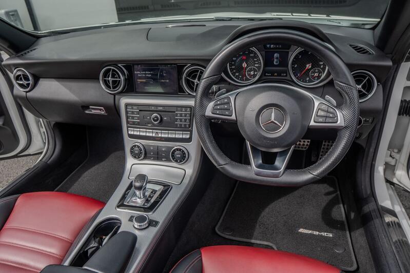 MERCEDES-BENZ SLC