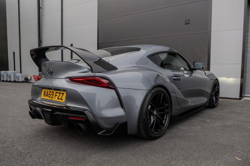 TOYOTA SUPRA