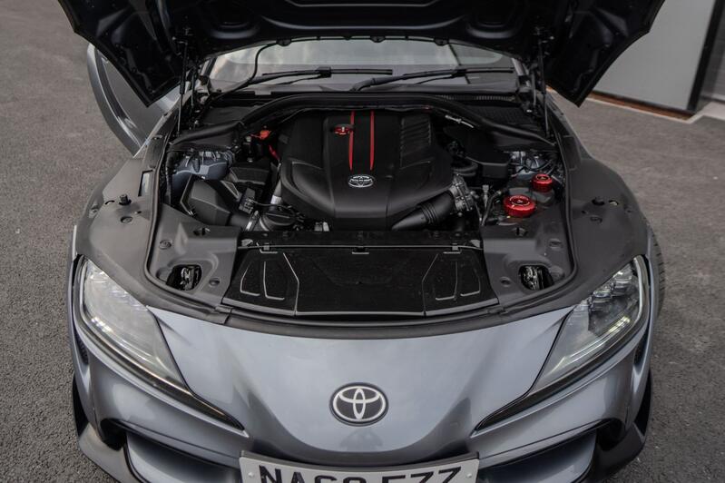 TOYOTA SUPRA