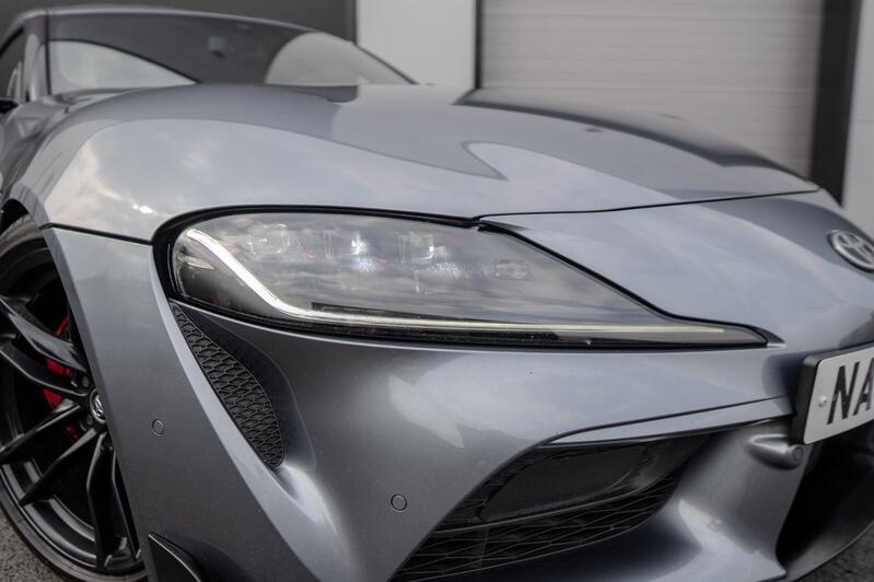 TOYOTA SUPRA
