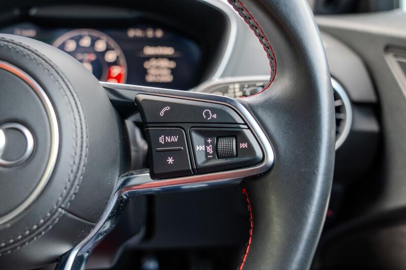 AUDI TTS