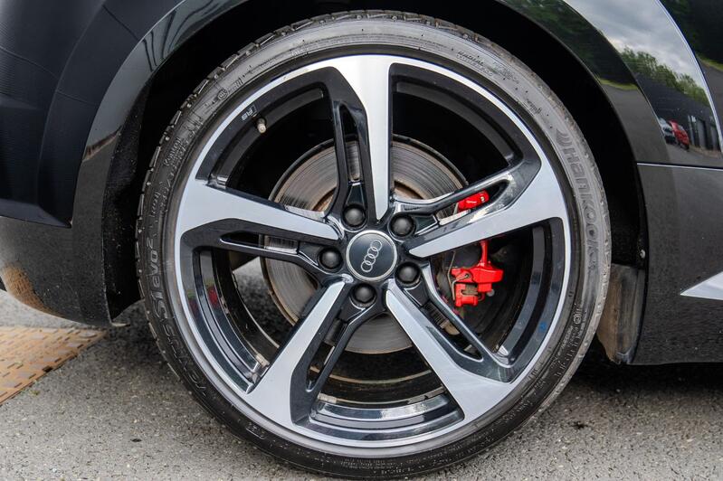 AUDI TTS