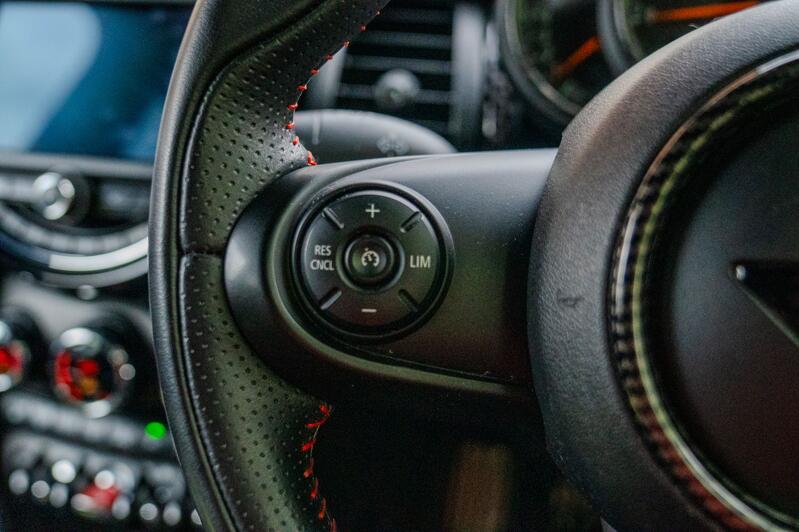 MINI HATCH COOPER S