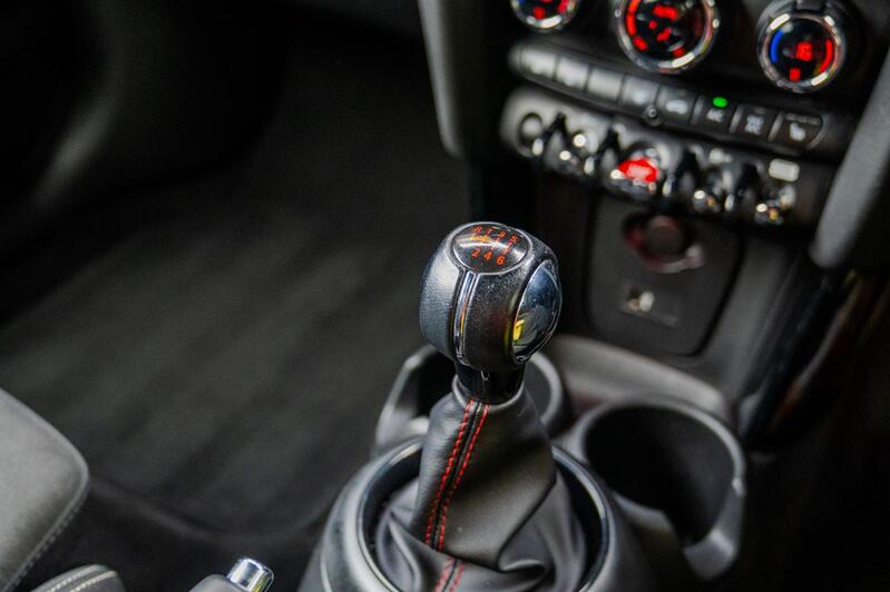 MINI HATCH COOPER S