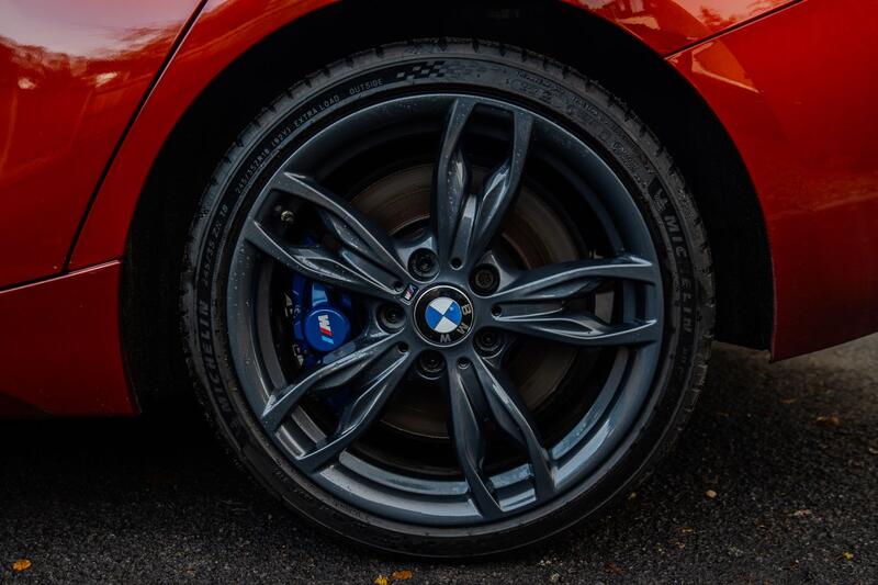 BMW 1 SERIES