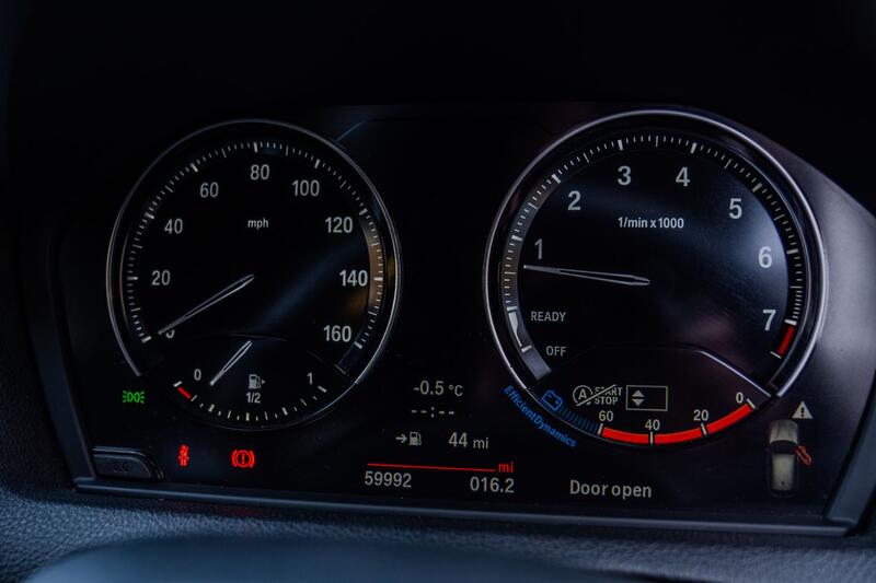 BMW 1 SERIES