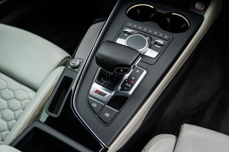 AUDI RS5
