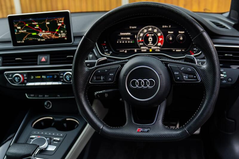 AUDI RS5