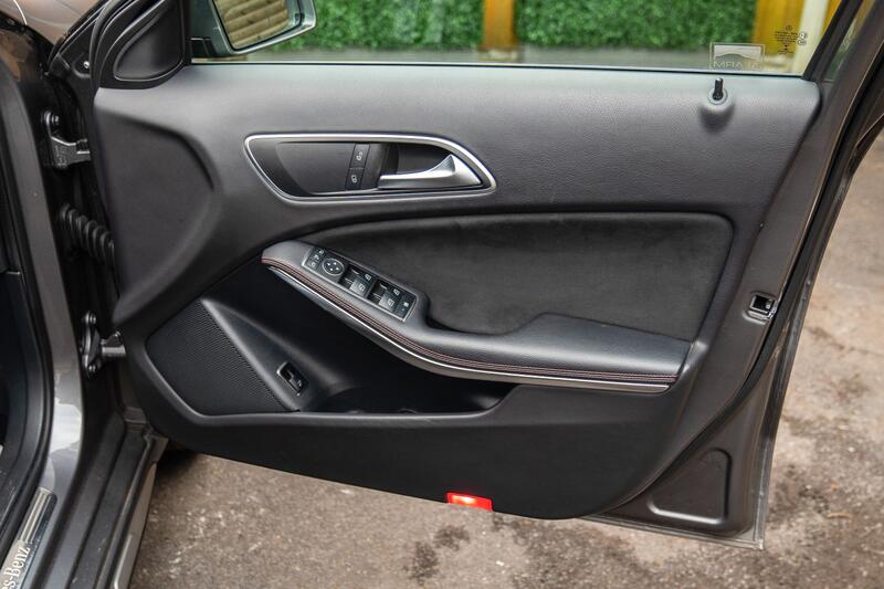 MERCEDES-BENZ GLA CLASS