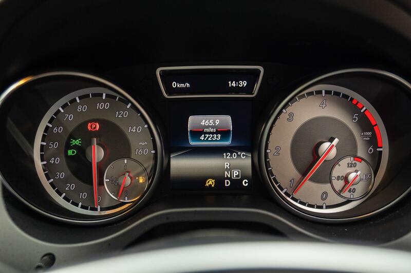 MERCEDES-BENZ GLA CLASS