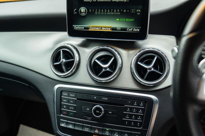 MERCEDES-BENZ GLA CLASS