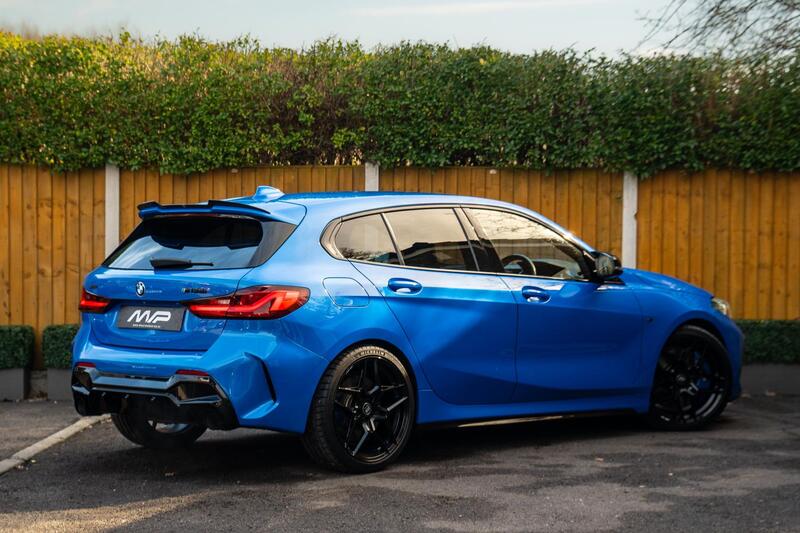 BMW 1 SERIES