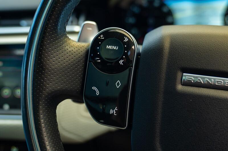 LAND ROVER RANGE ROVER VELAR