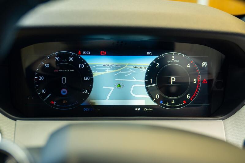 LAND ROVER RANGE ROVER VELAR