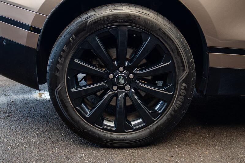 LAND ROVER RANGE ROVER VELAR