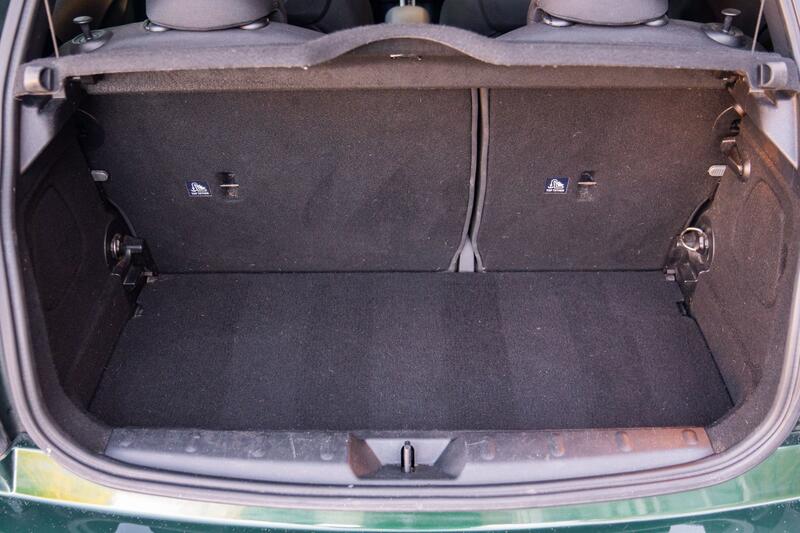 MINI HATCH